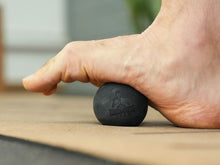 Load image into Gallery viewer, Man Flow Yoga Lacrosse Balls